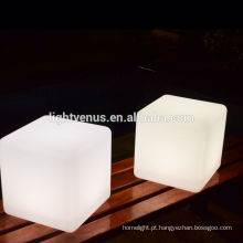 cubo de LED ao ar livre